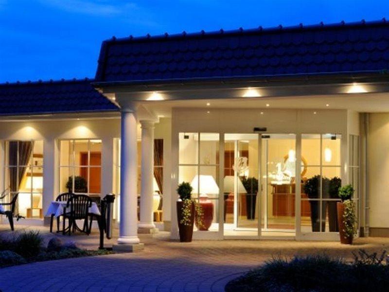 Waldhotel Nachtigall Paderborn Exterior foto